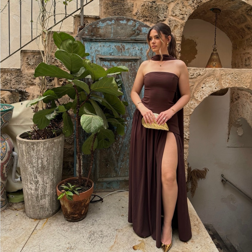 Elegant Brown Strapless Evening Gown